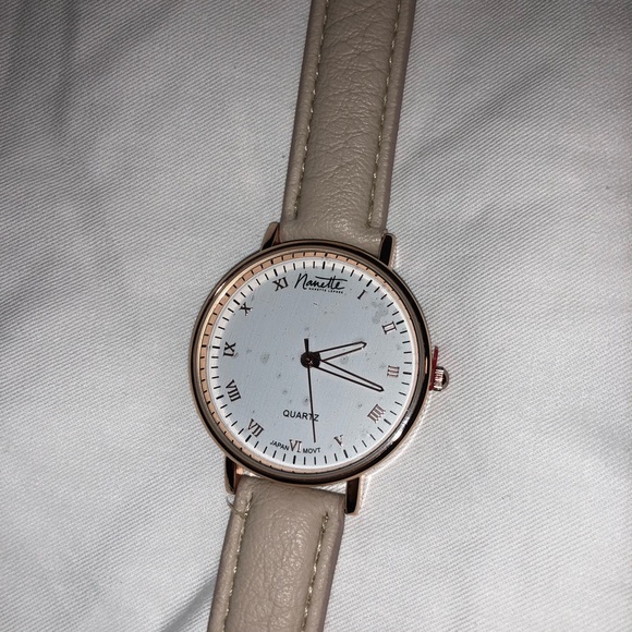 Watch - Picture 5 of 5